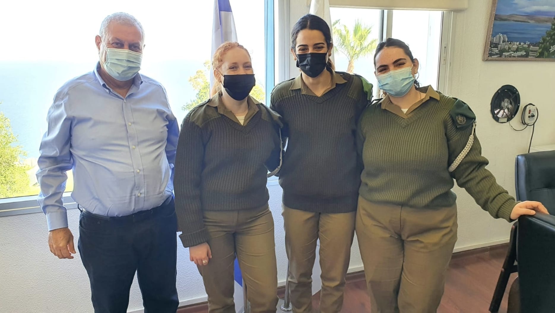 תמונה של חיילים במועצה