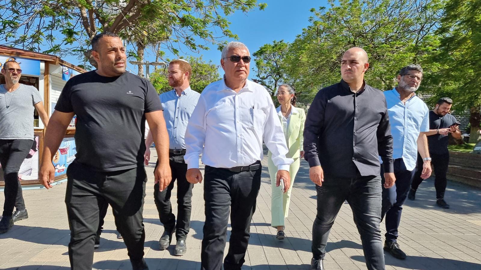 ביקור סגן השר אביר קארה