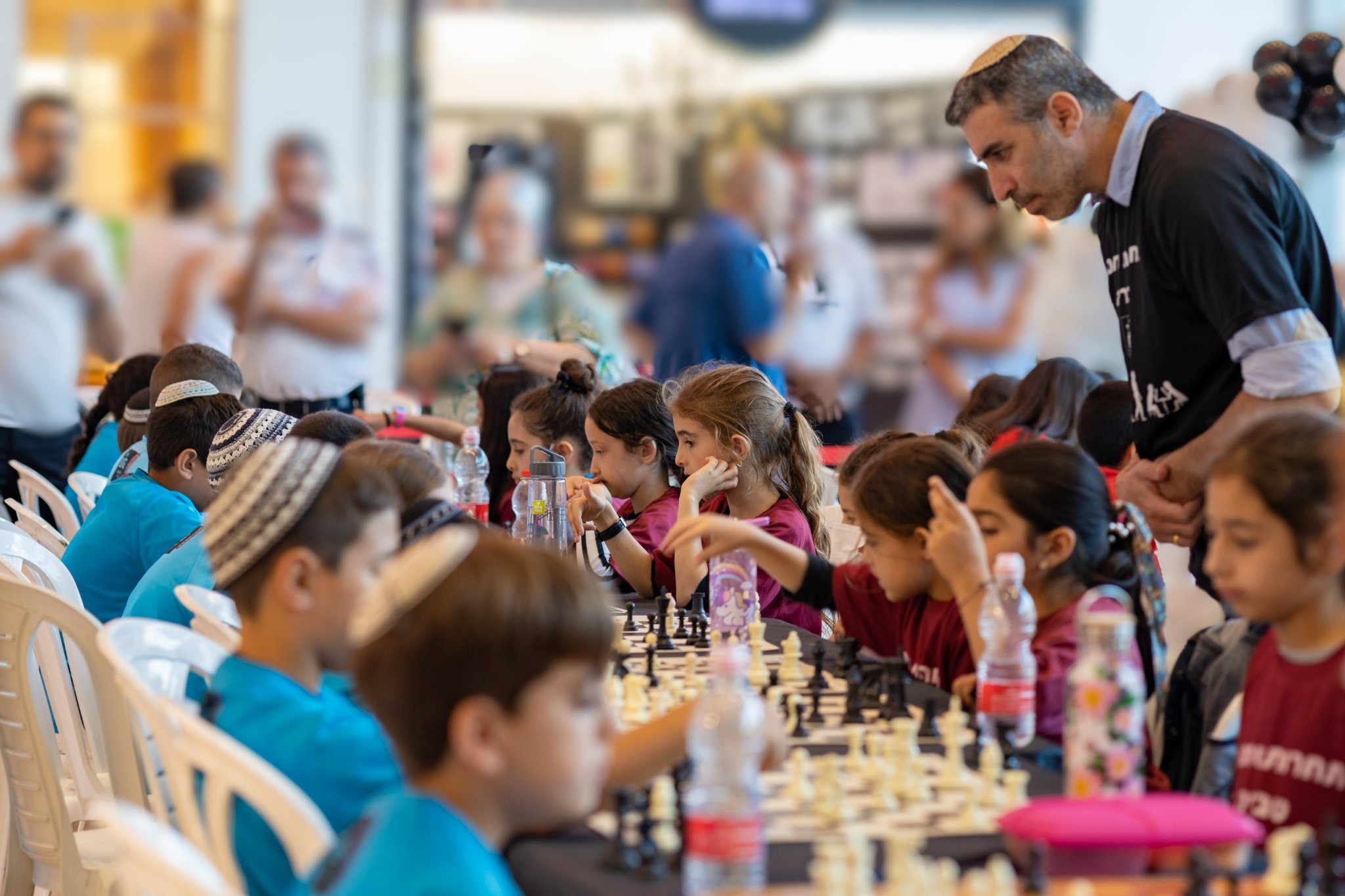 הילדים בשחמטבריה